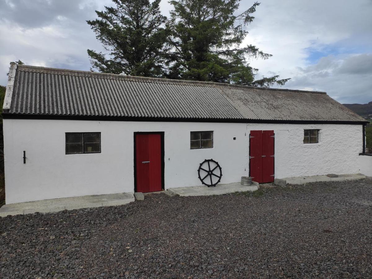 White Barn Cottage Clonmany Exterior photo